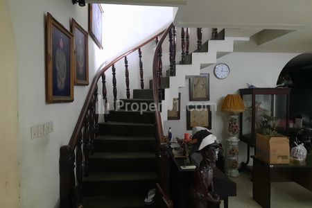 Dijual Rumah Siap Huni 1,5 Lantai di Lokasi Strategis, Rawamangun, Jakarta Timur