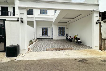 Tampak depan