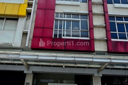Dijual Ruko Siap Pakai 3 Lantai di Emerald Commercial Summarecon Bekasi