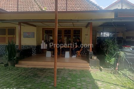 Dijual Rumah Turun Harga di Jalan Ijen Malang, Luas Tanah 743 m2