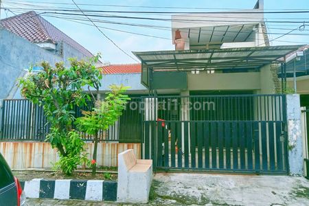Dijual Cepat Rumah Lama di Darmo Permai Selatan, Surabaya