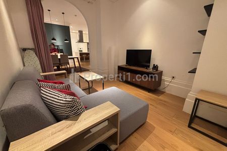 Apartment for Rent at Pakubuwono House Location in South Jakarta - 2+1BR Modern Fully Furnished
