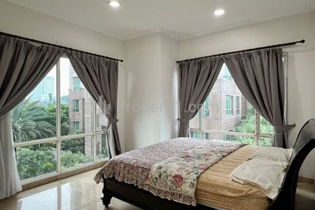 For Rent Senayan Residence Jakarta Selatan – 3+1 BR Good Unit