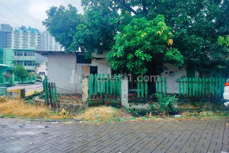 Rumah Dijual Hitung Tanah di Tenggilis Mejoyo Selatan Surabaya Timur 