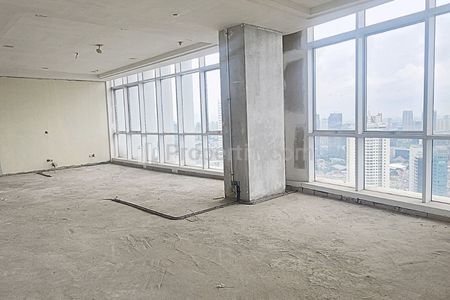 Dijual Apartemen Junior Penthouse 3+1 BR Unfurnish di Oakwood (Premier Cozmo/Suites) Mega Kuningan Jakarta SSP302