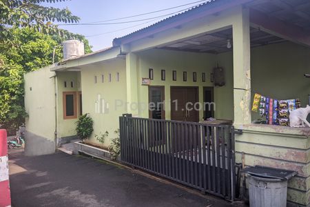 Dijual Rumah Second Bagus Dekat Stasiun dan Terminal Depok