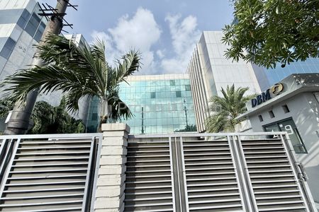 Dijual Gedung Kantor di Mampang Prapatan Raya Jakarta Selatan