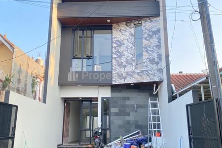 Dijual Rumah Baru Siap Huni di Rungkut Mapan Tengah Surabaya Timur