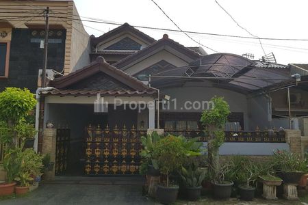 Dijual Rumah Second Terawat di Depok 2 Tengah Sukmajaya Depok
