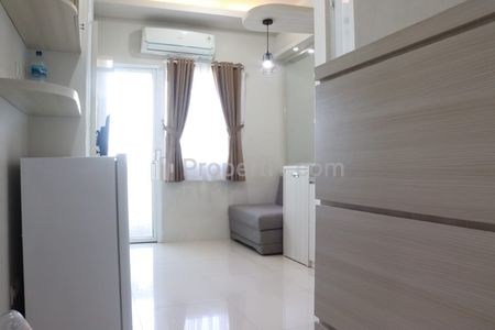 Disewakan Apartemen di Green Pramuka City 2 BR Furnish, Akses Fasilitas Akan Memanjakan Anda