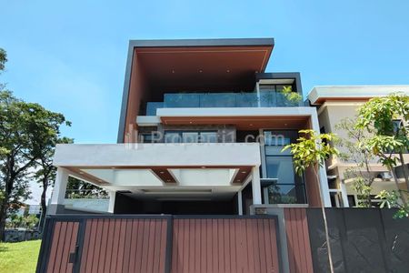 Dijual Rumah Konsep Modern, Smart Home, Siap Huni di Citraland Woodland, Surabaya Barat