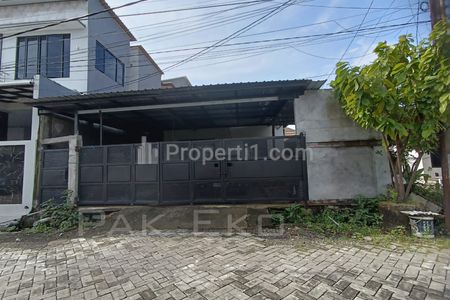 Dijual Rumah Hadap Utara Cocok untuk Tempat Tinggal / Usaha Kosan Mahasiswa di Medokan Sawah Baru, Rungkut, Surabaya Timur