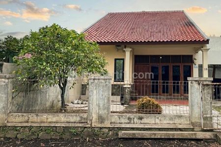 Dijual Rumah Second Cantik di Bojongsari, Depok