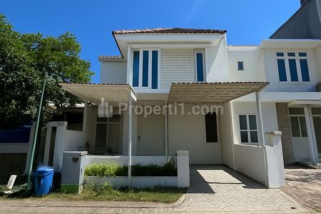 Dijual Rumah Taman Puspa Raya Citraland Surabaya
