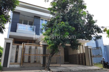 Dijual Rumah Baru Graha Santoso di Surabaya Timur Dekat Raya Merr