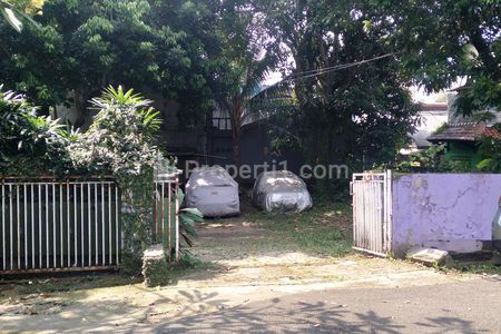 Pager depan Rumah Halaman