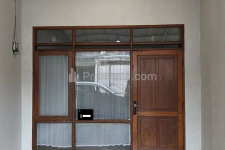 Jual Rumah Taman Holis Indah Bandung, Baru Renovasi, Siap Huni
