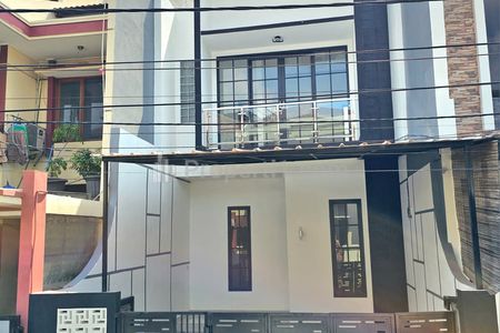 Dijual Rumah Bagus Siap Huni di Pondok Kelapa Dalam Komplek Jakarta Timur