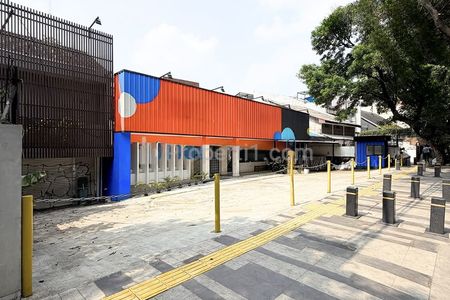 Dijual Rumah Komersial Pinggir Jalan di Wijaya Kebayoran Baru Jakarta Selatan