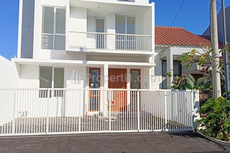Dijual Flamboyan Corner House di Cluster Premium Antapani Bandung - Private, Elegan, dan Super Nyaman!