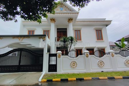Dijual Rumah Mewah Lokasi Strategis di Puspita Loka BSD Tangerang Selatan
