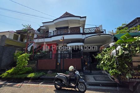 Jual Murah Rumah 2 Lantai Bagus dan Terenovasi Siap Nego SHM di Kebonsari Gayungan Surabaya Dekat Pintu Tol, Bungurasih, Bandara Juanda