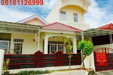 Disewakan Rumah Villa Pamulang Mas Tangerang Selatan - 6 Kamar Tidur