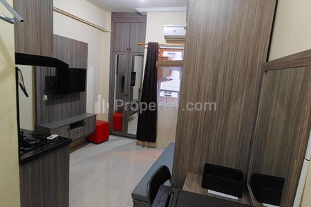 Disewakan Apartment Green Pramuka City Murah Unit Scarlett Studio Furnish, di Atas Mall