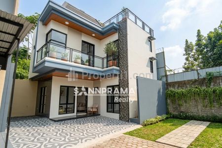 Dijual Rumah Baru 2 Lantai Dekat Exit Toll di Kukusan Depok