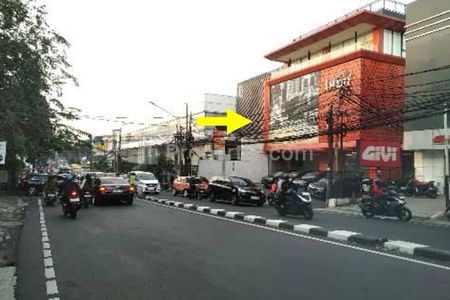Jual Ruko 4 Lantai LT 574 m² di Radio Dalam Raya, Jakarta Selatan 
