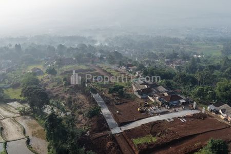 Jual Tanah Kavling SHM Cigombong Bogor Selatan 100m² View Gunung Salak, Mulai Rp1,95 Jt/m²