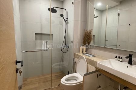 Jual Apartemen Windsor di Puri Jakarta Barat - 3 BR Semi Furnished