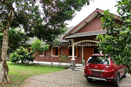 Jual Cepat dan Murah, Tanah Bonus Bangunan Ex Homestay di Mertoyudan Magelang