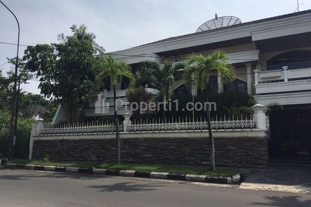 Dijual Rumah Semi Furnish Kertajaya Indah Dharmahusada Manyar Mulyorejo Surabaya Timur REV.A627