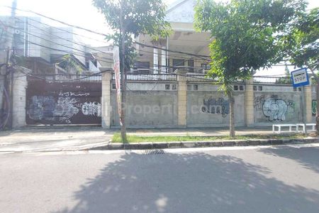 Dijual Rumah Hook Kertajaya Indah Raya Dharmahusada LT Besar Surabaya Timur REV.A624