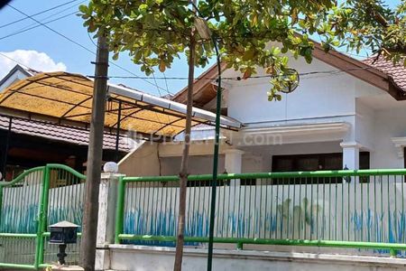 Dijual Rumah Siap Huni Rungkut Mapan Gunung Anyar MERR UPN Surabaya Timur Halaman Luas REV.A636