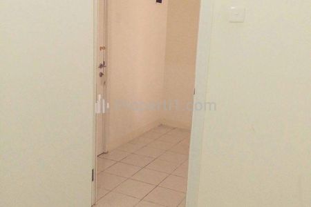 Dijual Unit 2 Kamar Kosongan Apartemen Green Pramuka City