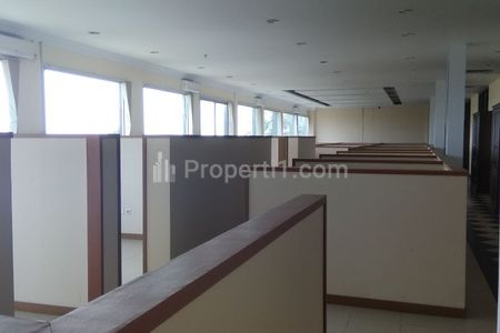 Dijual Gedung Serbaguna dan Siap Huni di Tanah Sereal, Bogor