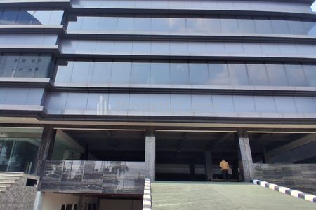 Jual Gedung Baru SHM Huk, 7 Lantai dan Rooftop, Ada Basement, Parkir 40 Mobil,  Jalur Busway dan Angkot, Ada Lift di TB Simatupang, Jakarta Selatan