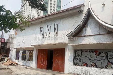 Dijual Bangunan Ex Resto dan Rumah di Permata Hijau Jakarta Selatan