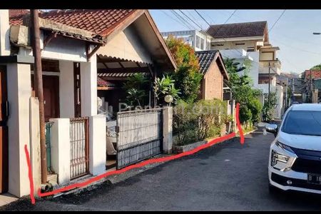 Jual Rumah Hitung Tanah BU di Area Rambutan, Ciracas, Jakarta Timur