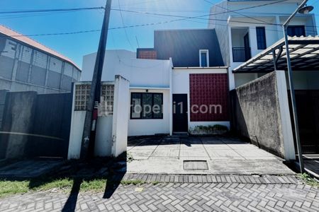 Dijual Murah Rumah 2 Lantai dekat Kampus ITS di Bumi Marina Emas Sukolilo Surabaya Timur