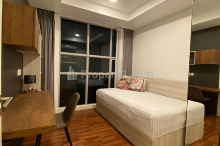 Disewakan Apartemen Somerset Kencana Pondok Indah 3+1 Kamar Full Furnished + Lift Dekat Mall Pondok Indah Jakarta Selatan