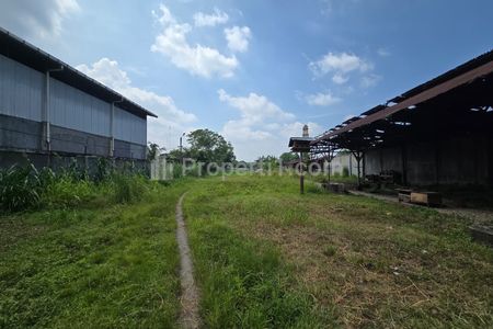 Dijual Ex Pabrik Kayu di Jalan M. Yakub Lubis (Bandar Khalipah) - Daerah Tembung, Deli Serdang