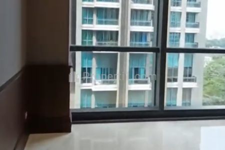 Sewa Ruang Kantor Siap Huni Luas 284m2 Semi Furnish di Treasury Tower, Senopati, Dekat SCBD Sudirman, Kebayoran Baru, Jakarta Selatan