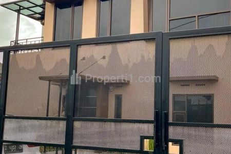 Jual Rumah Luas di Cikahuripan Lembang Bandung
