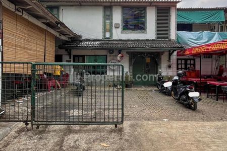 Dijual Bangunan Komersil, Prime Area, Cocok untuk Clinic, F&B, Kost atau Kantor, di Kebayoran Baru, Dekat ke Senopati, Jakarta Selatan