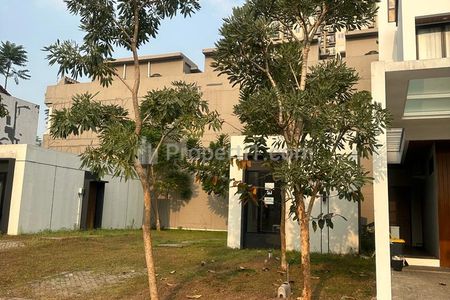 Dijual Rumah Kavling Podomoro Golf View Cimanggis, LT/LB 166,5m2/27m2, Lokasi Strategis Sekali