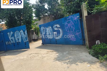 Dijual Gudang 5 Unit dan 2 Unit Rumah Akses Kontainer di Kalideres Jakarta Barat
