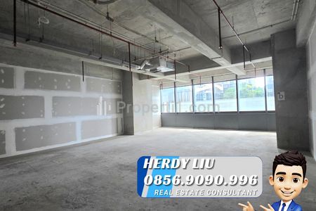 Dijual Office Space di District 8 SCBD, Treasury Tower Jakarta Selatan Luas 143 Sqm